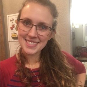 Meet your Posher, Carli